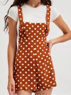 Kimchi Blue XSmall Romper Stephie Shift Romper Shortalls in brown polka dot